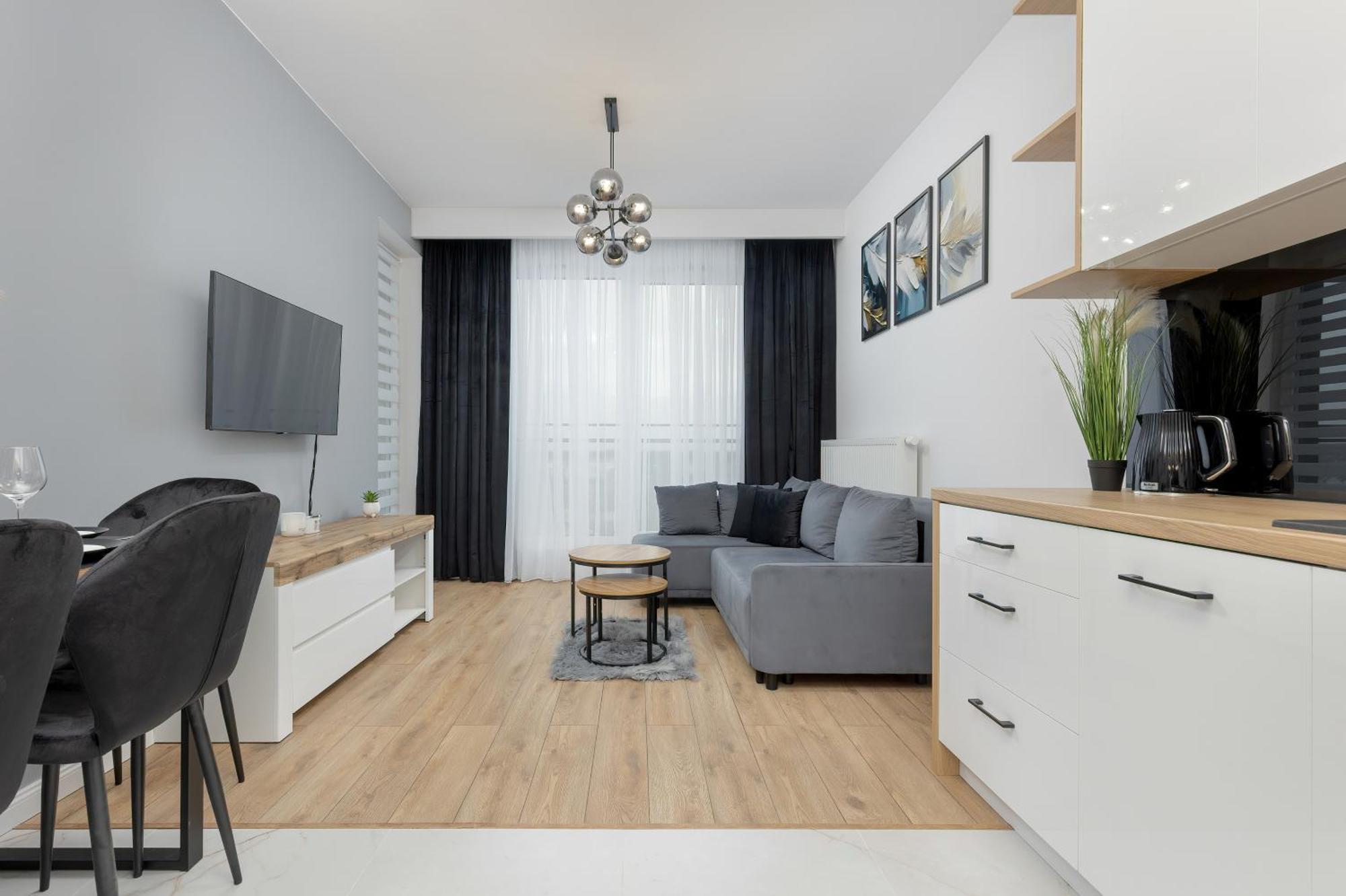 Warsaw Kotsisa Apartments With Parking By Noclegi Renters Экстерьер фото