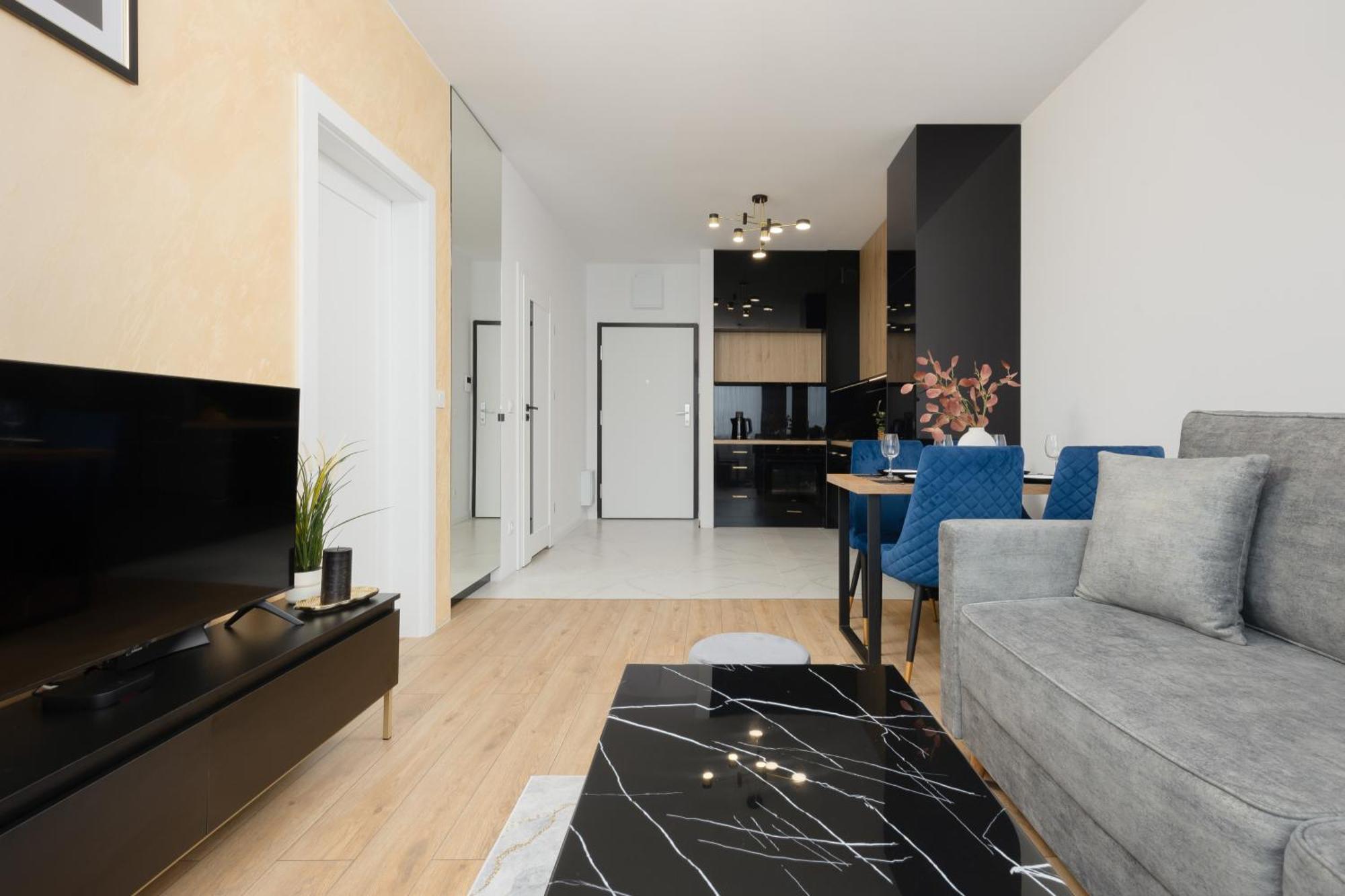 Warsaw Kotsisa Apartments With Parking By Noclegi Renters Экстерьер фото